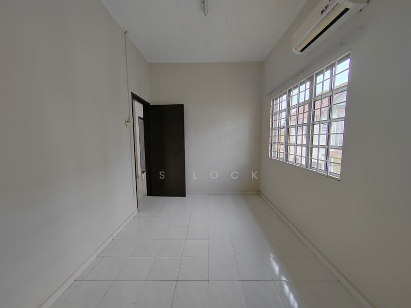 Rumah Banglo untuk Dijual di Kasturi Heights (Nilai) - YS Lock - Interior - PropertyGuru.com.my