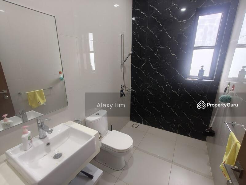 Rumah Banglo untuk Dijual di Johor Bahru (Johor) - Alexy Lim - PropertyGuru.com.my