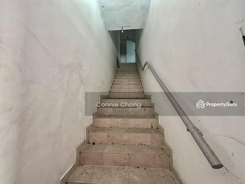 Untuk Dijual - Double Storey Shop Lot @ Tmn Puteri PD