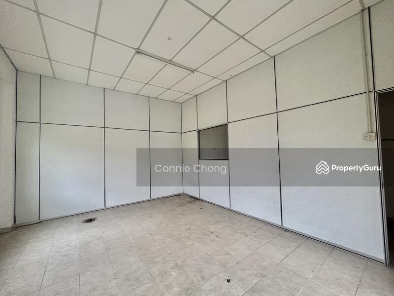Untuk Dijual - Double Storey Shop Lot @ Tmn Puteri PD