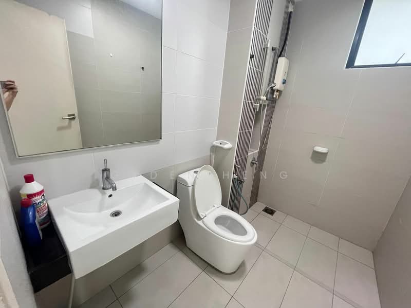 Service Residence for Sale at Sky Loft Premium Suites - Gyden Heng - PropertyGuru.com.my