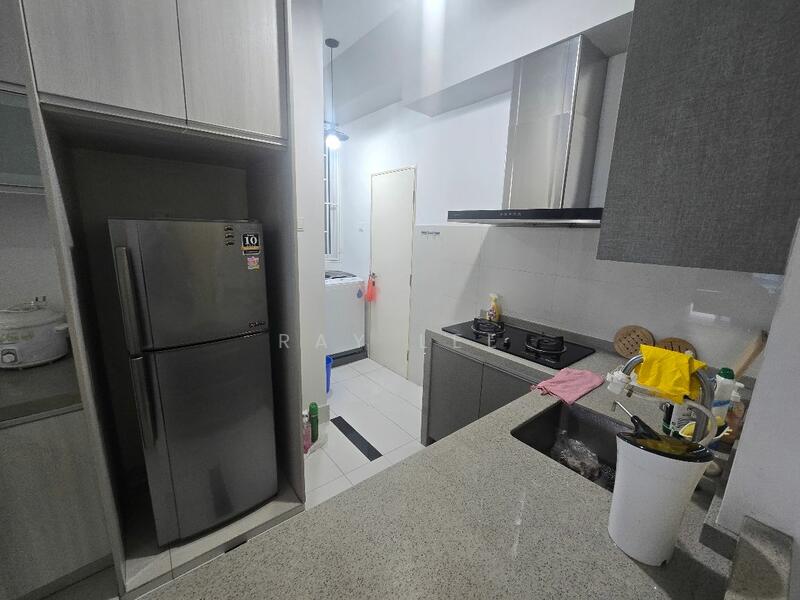 For Rent - Skypod Residence