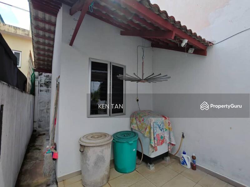 Untuk Dijual - Semi D , Intermediate , 30 x 65 | Bukit Serdang