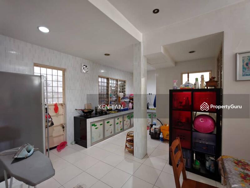 Untuk Dijual - Semi D , Intermediate , 30 x 65 | Bukit Serdang