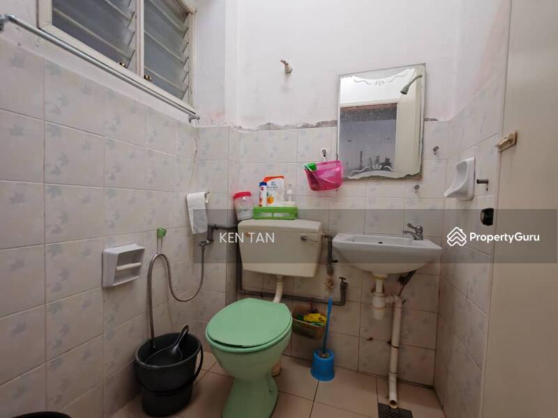 Untuk Dijual - Semi D , Intermediate , 30 x 65 | Bukit Serdang