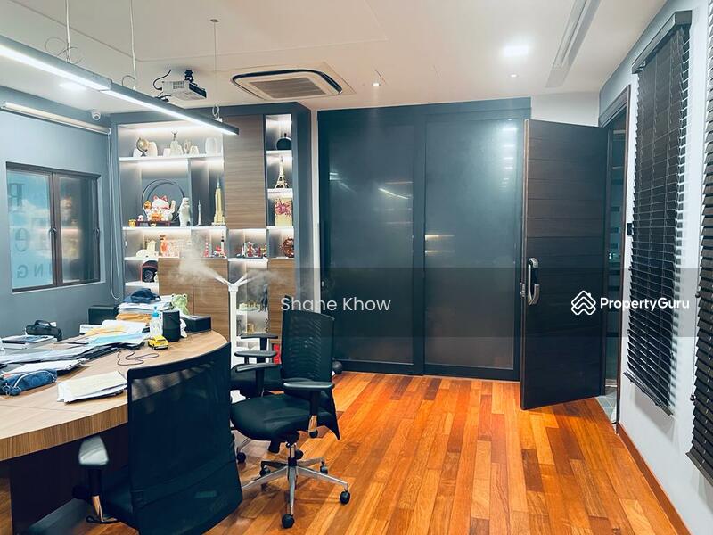 For Sale - Bukit Jelutong Seksyen U8 Tadisma TTDI Jaya Saujana Indah Shah Alam ROI 4.7% 3 Shop Adjoin 3sty LIFT