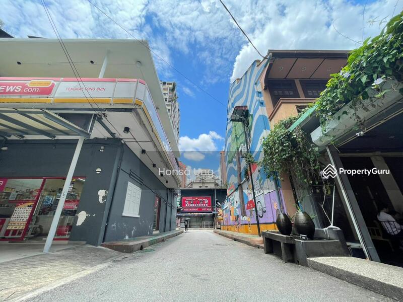Untuk Dijual - Terrace house at Bukit Bintang