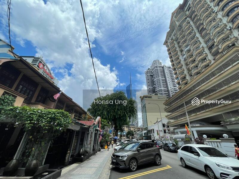 Untuk Dijual - Terrace house at Bukit Bintang