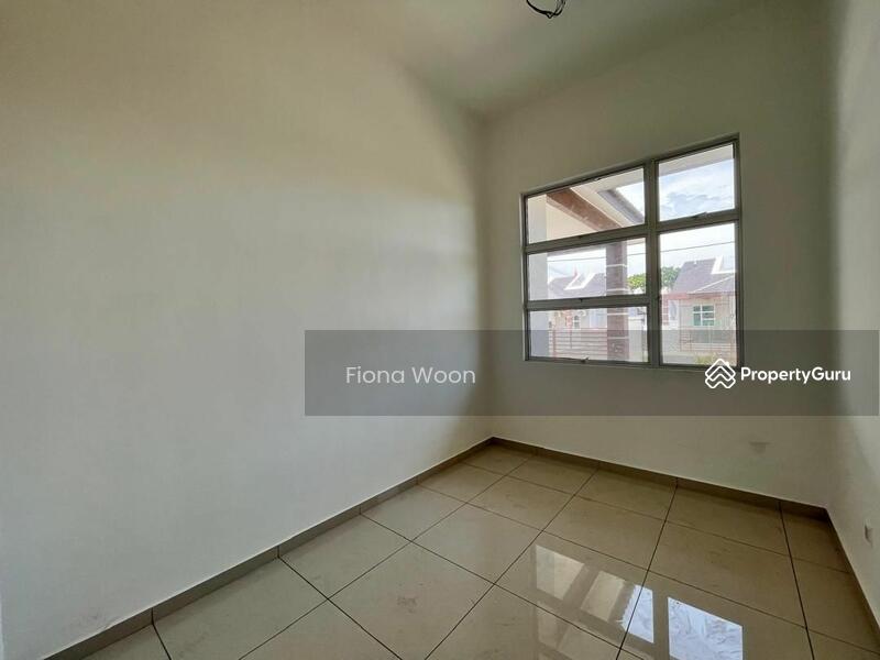Untuk Dijual - Single Storey Semi D For Sale Sungai Udang , Melaka