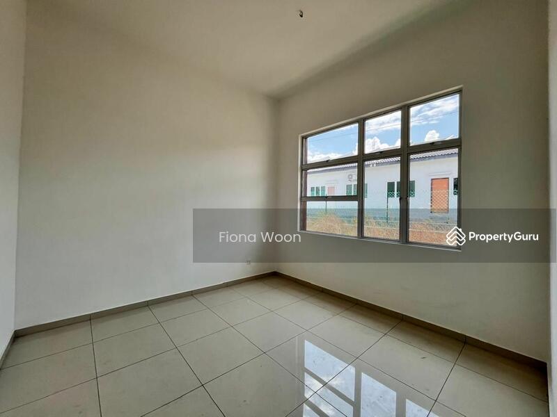 Untuk Dijual - Single Storey Semi D For Sale Sungai Udang , Melaka