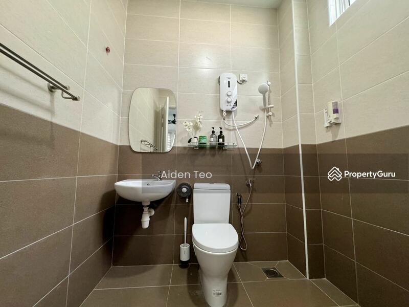 For Sale - Bukit Senjuang 3 Storey Semi D Freehold Fully Renovated and Extended