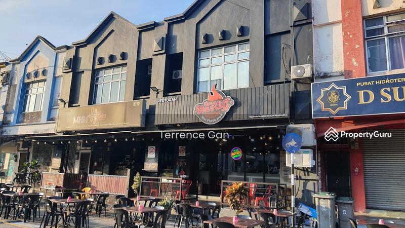 For Sale - TAMAN UNIVERSITI 2 STOREY SHOP WITH POPULAR RETAIL CHAIN TENANT RENTAL RM3,700 NEAR AEON JUSCO