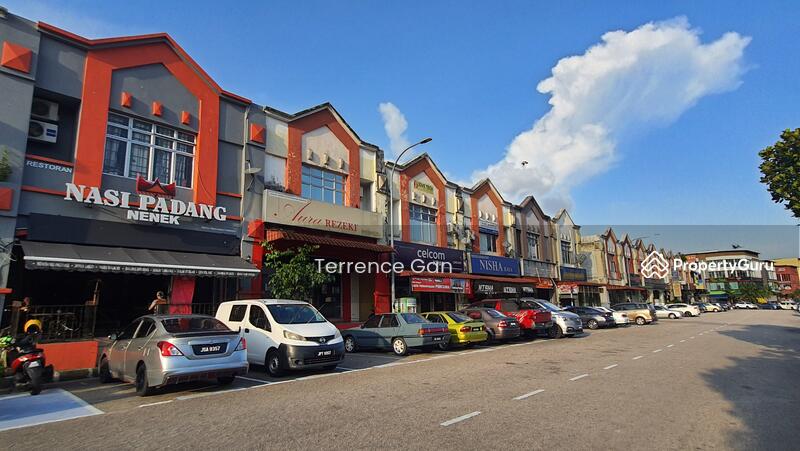 For Sale - TAMAN UNIVERSITI 2 STOREY SHOP WITH POPULAR RETAIL CHAIN TENANT RENTAL RM3,700 NEAR AEON JUSCO