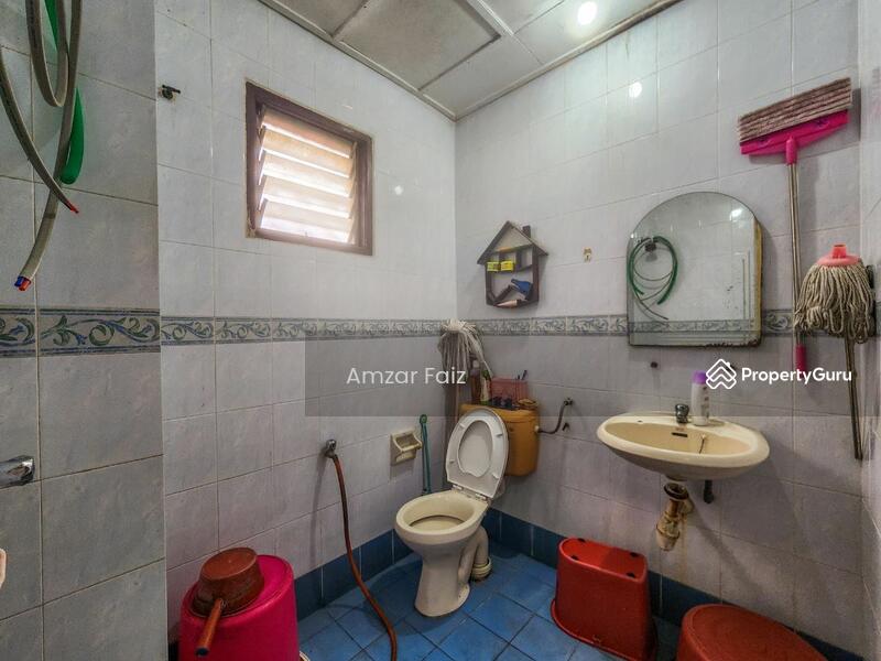 2-storey Terraced House for Sale in Shah Alam (Selangor) - Amzar Faiz - PropertyGuru.com.my
