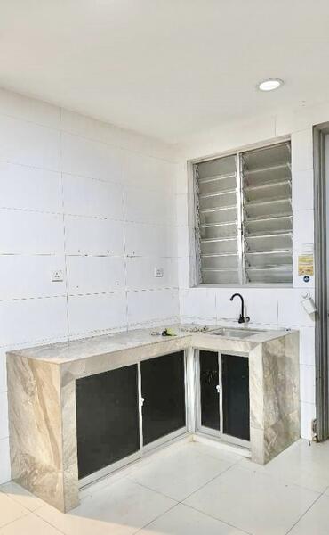 Untuk Disewa - Suasana Lumayan