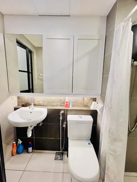 Service Residence for Rent at Suria Jelutong - Erin Yusof - Bathroom - PropertyGuru.com.my