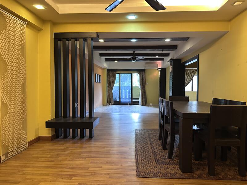 Untuk Dijual - Koi Legian