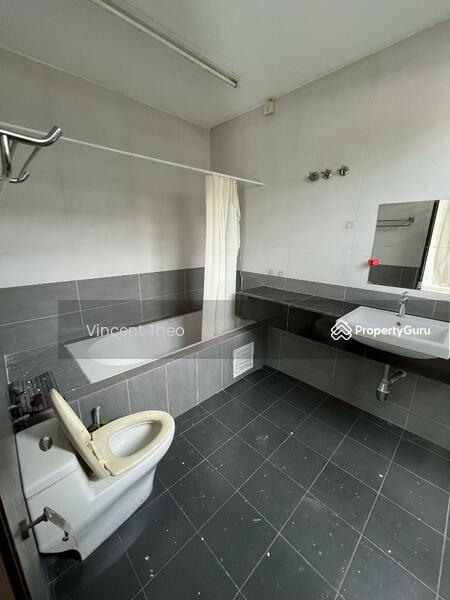 3-storey Terraced House for Sale in Kinrara Residence (Puchong) - Vincent Theo - PropertyGuru.com.my