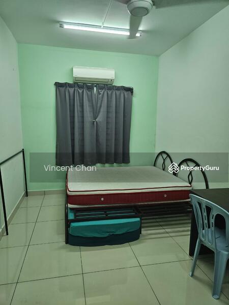 Untuk Disewa - KL Taman Connaught Chinese Tenant Master Room for Rent RM750, near MRT & UCSI