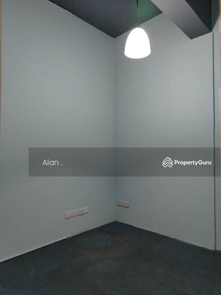 Untuk Dijual - Ritze Perdana 1