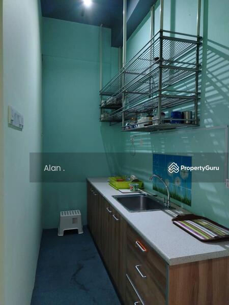 Untuk Dijual - Ritze Perdana 1