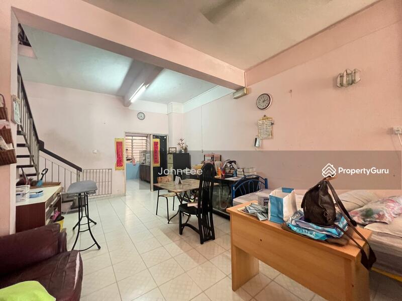 Untuk Dijual - 2 Storey terrace at Georgetown