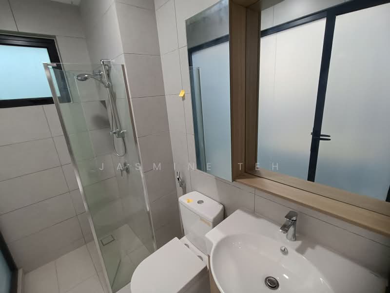 Servis Apartment untuk Disewa di Sinaran @ Utropolis - Jasmine Teh - Bathroom - PropertyGuru.com.my