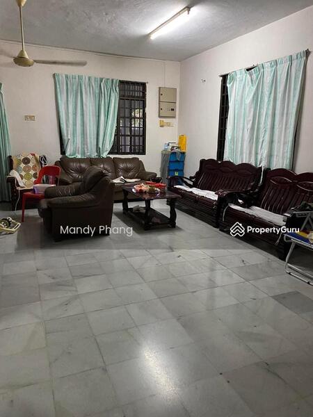 For Sale - Pengkalan / station 18 below market value double storey corner house