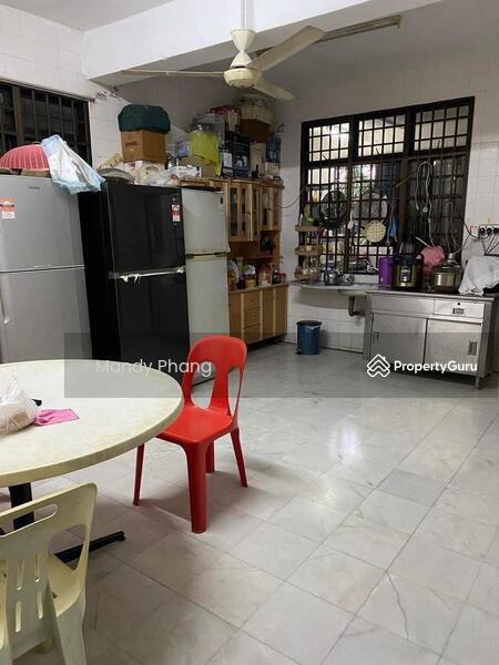 For Sale - Pengkalan / station 18 below market value double storey corner house