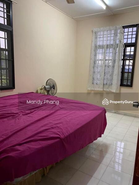 For Sale - Pengkalan / station 18 below market value double storey corner house