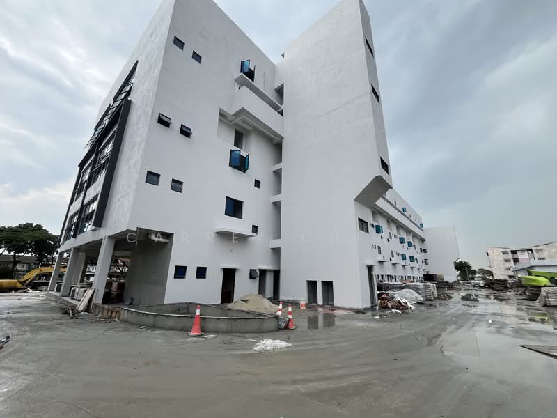 Shop / Office for Sale in Bandar Bukit Tinggi (Klang) - Carrey Chiah - Exterior - PropertyGuru.com.my