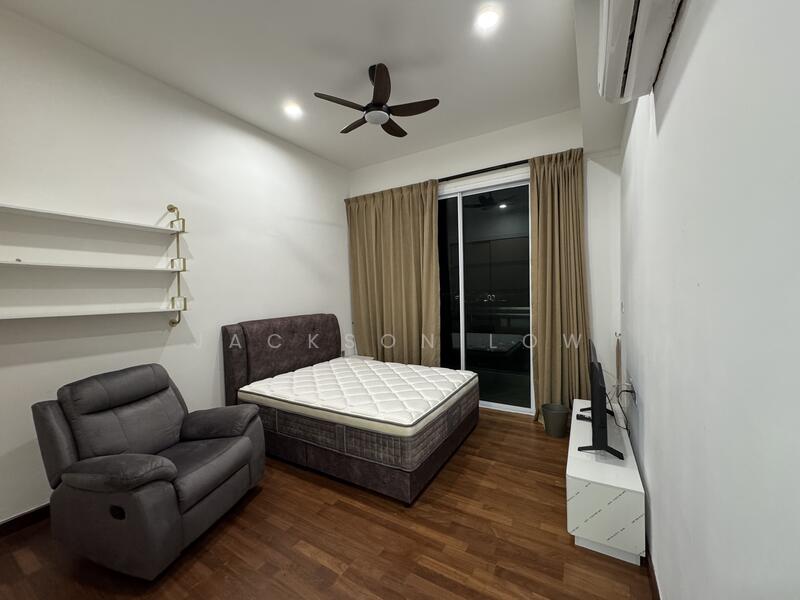 Condominium for Rent at Paragon Suites @ CIQ - Jackson Low - PropertyGuru.com.my
