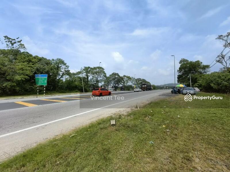 For Sale - 6 Acres Freehold Zone Industry Land Main Road Pajam Nilai