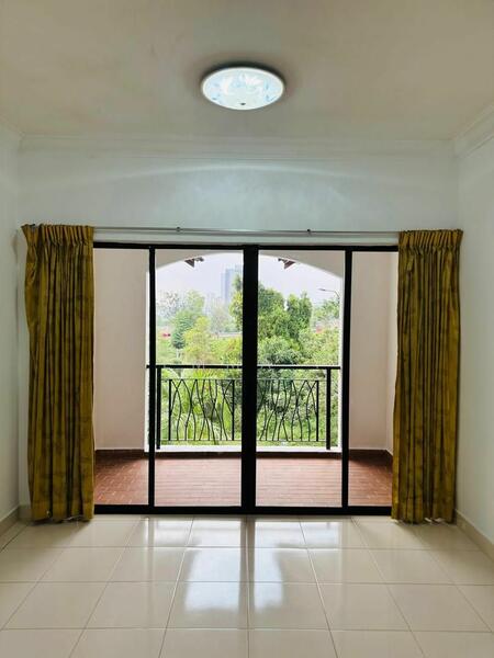 Untuk Disewa - Cyber Heights Villa