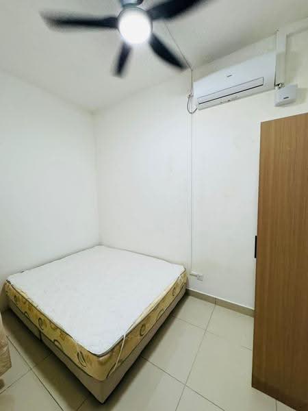 Kediaman Servis untuk Disewa di Twin Tower Residence - Kelly Chen - Bedroom - PropertyGuru.com.my