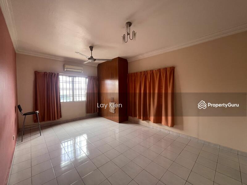 For Sale - Suria Damansara