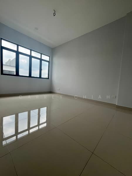 Semi-Detached House for Sale in Lakeside Residences (Puchong) - Carrey Chiah - PropertyGuru.com.my