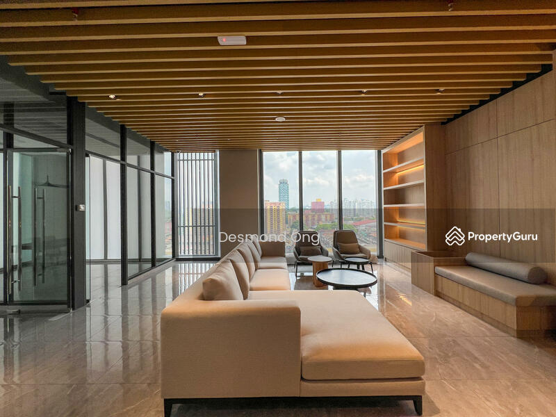 BUSINESS CENTRE & LIBRARY