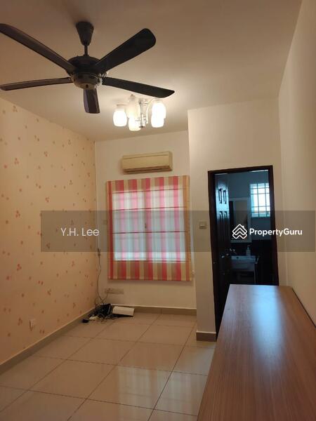 Untuk Dijual - Terrace house at Serdang