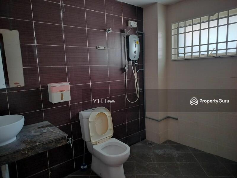 Untuk Dijual - Terrace house at Serdang