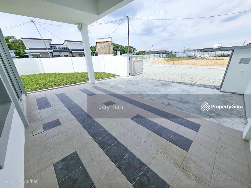 For Sale - Pengkalan,station 18