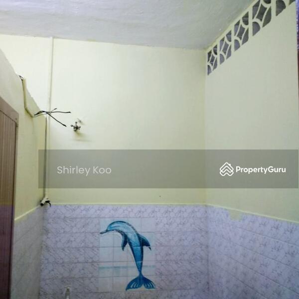 Untuk Dijual - Wisma Kien Tat