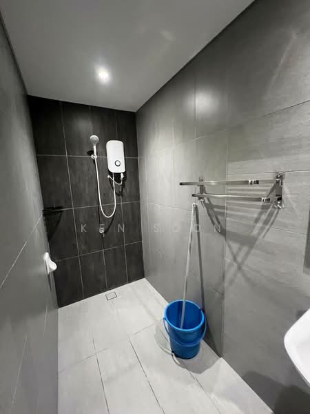 Condominium for Rent at Edumetro @ Subang Jaya - Ken Soon - Bathroom - PropertyGuru.com.my