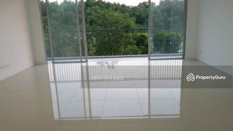 Emerald Hills, Alam Damai Living Room