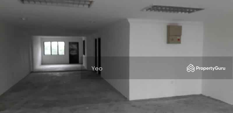 For Rent - Taman century 4 storey shoplot for rent