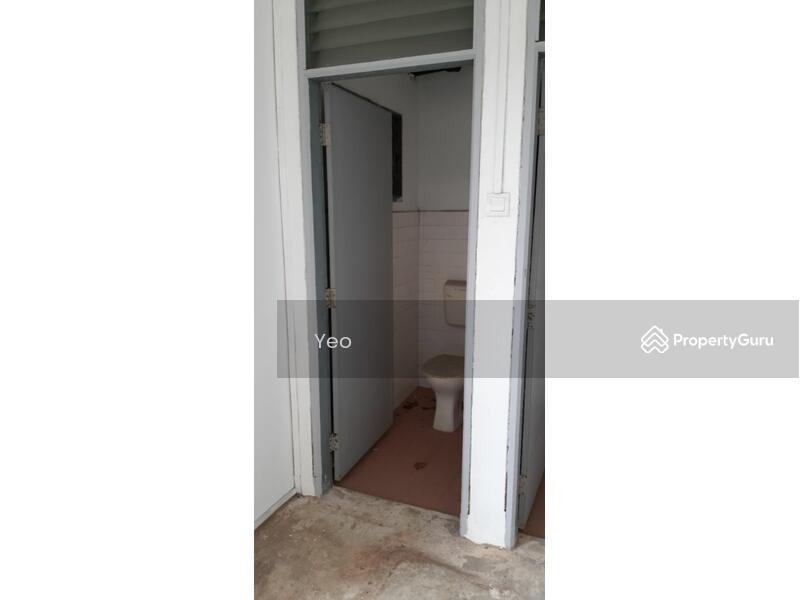 For Rent - Taman century 4 storey shoplot for rent