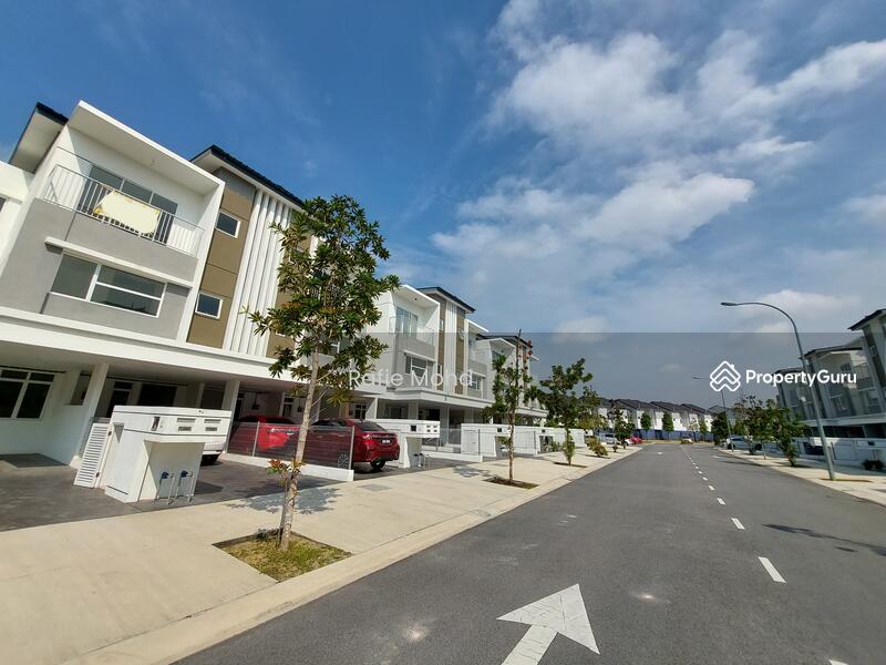 Untuk Dijual - Platinum Residence @ Dengkil, Sepang
