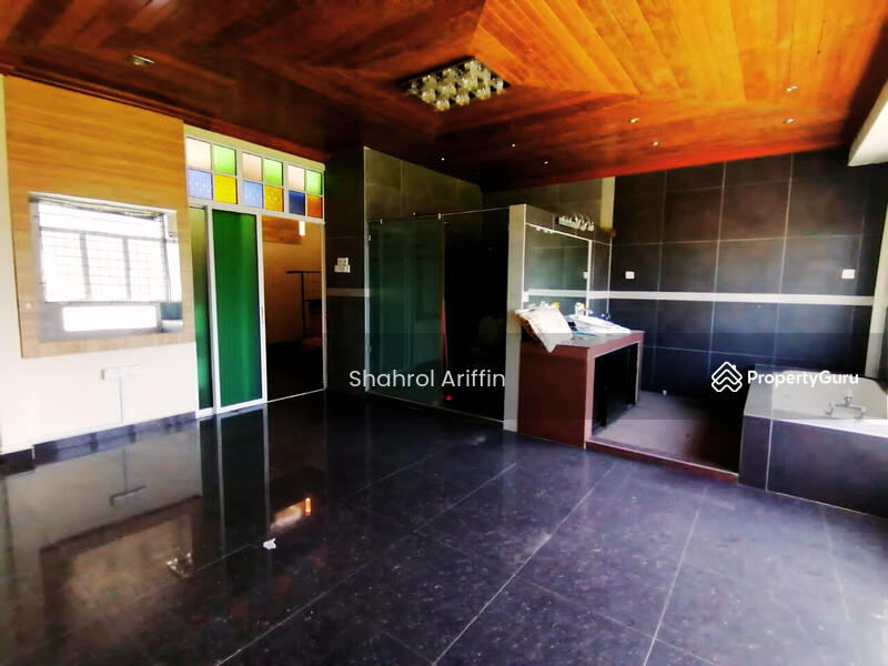 Untuk Dijual - Bukit Piatu