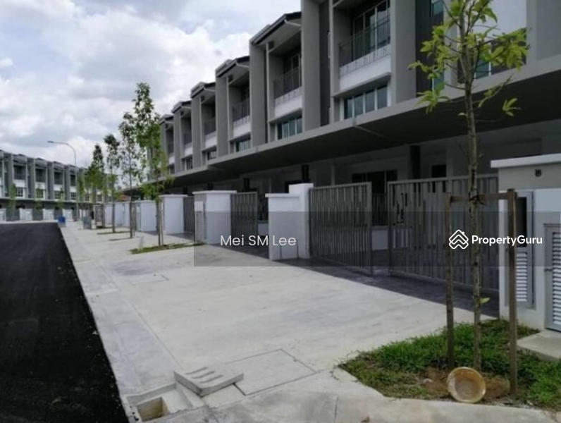Tropicana Cheras, Taman Suria