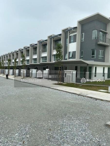 Tropicana Cheras, Taman Suria